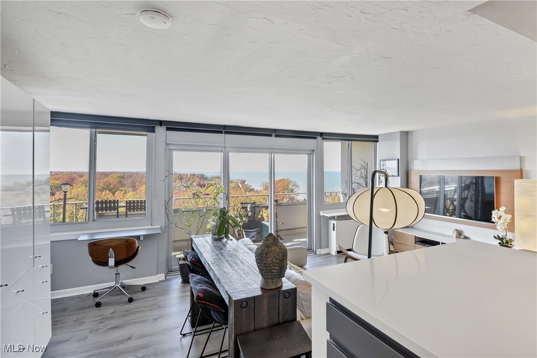 The Carlyle - Residential