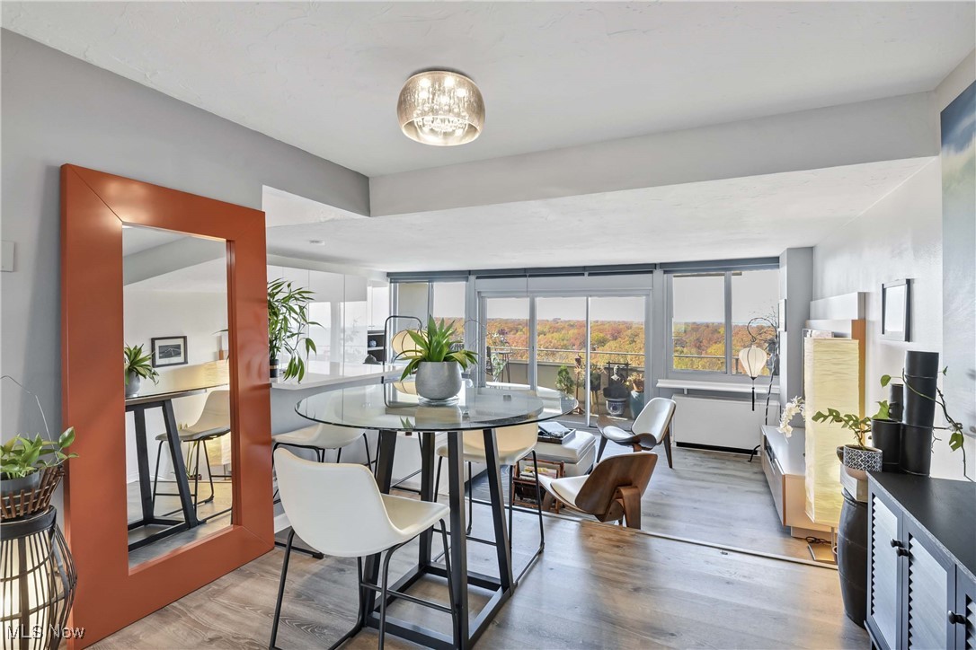 The Carlyle - Residential