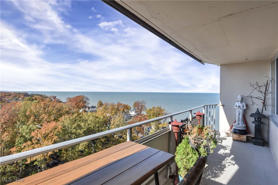 The Carlyle - Residential