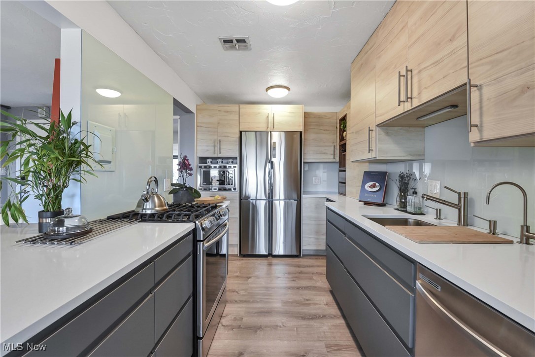 The Carlyle - Residential