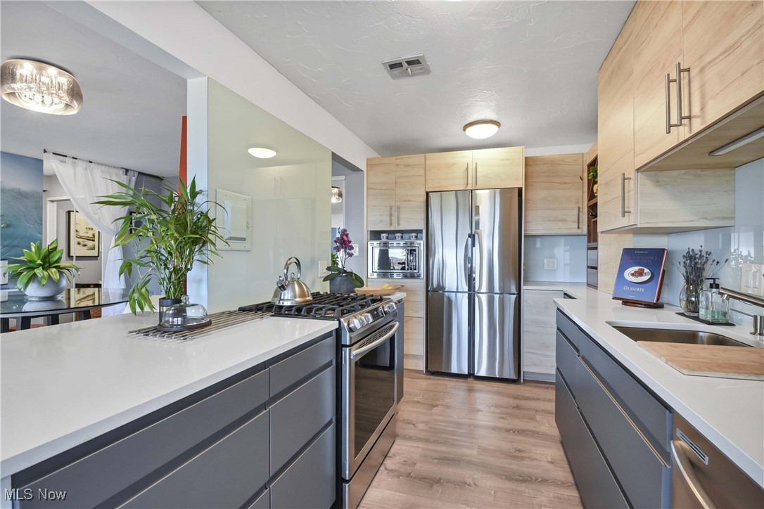 The Carlyle - Residential