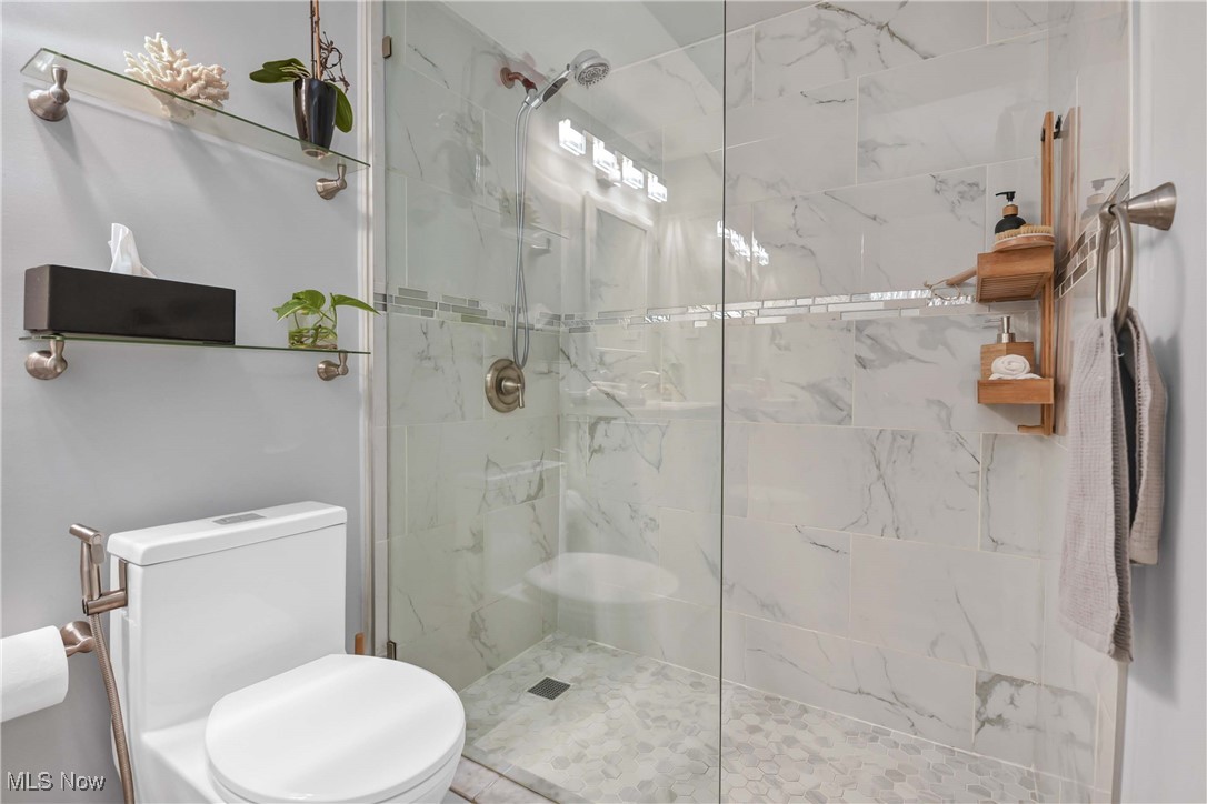 The Carlyle - Residential