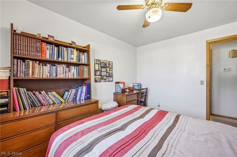 Tiny photo for 5172 Calla Avenue NW, Warren, OH 44483 (MLS # 5255810)