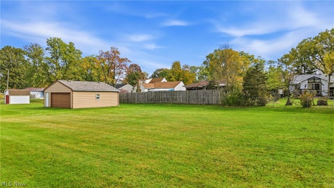 Tiny photo for 5172 Calla Avenue NW, Warren, OH 44483 (MLS # 5255810)