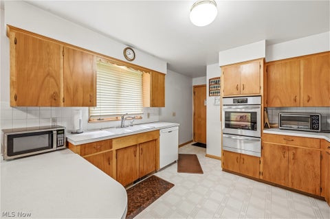 Tiny photo for 5172 Calla Avenue NW, Warren, OH 44483 (MLS # 5255810)
