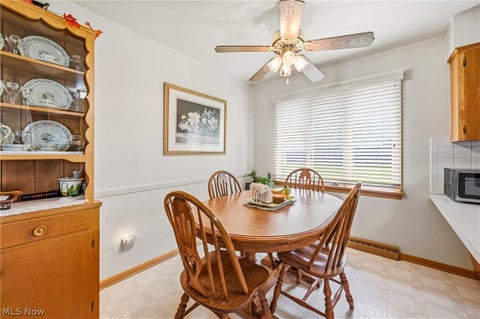 Tiny photo for 5172 Calla Avenue NW, Warren, OH 44483 (MLS # 5255810)