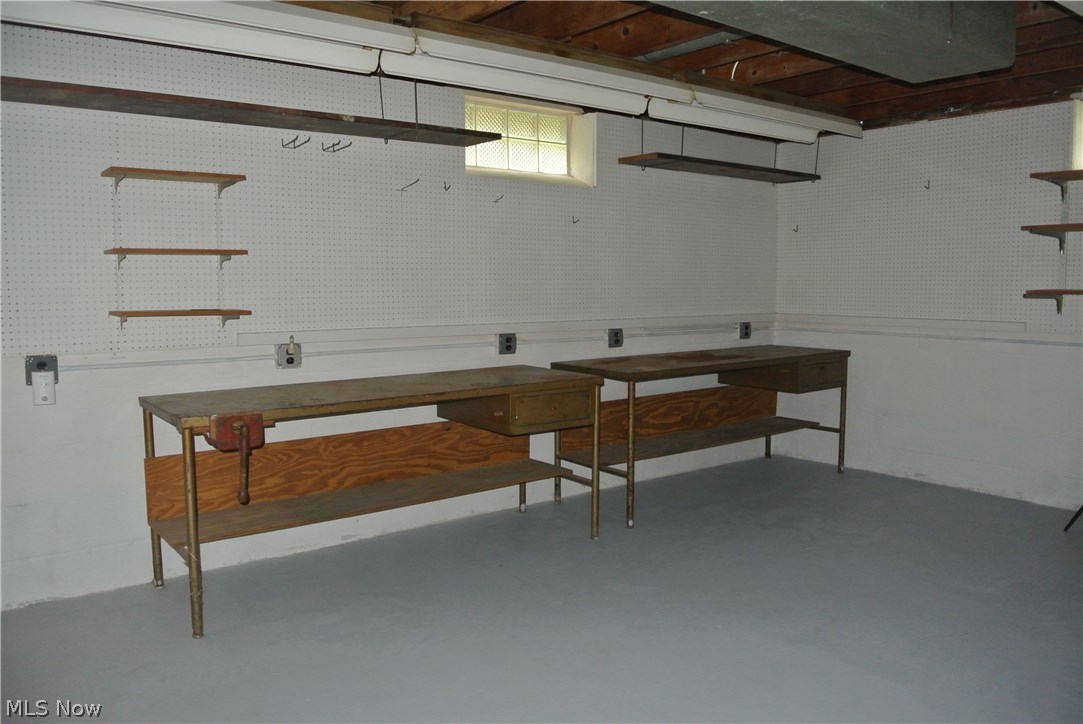 Oakview Allotment 02 - Residential Lease