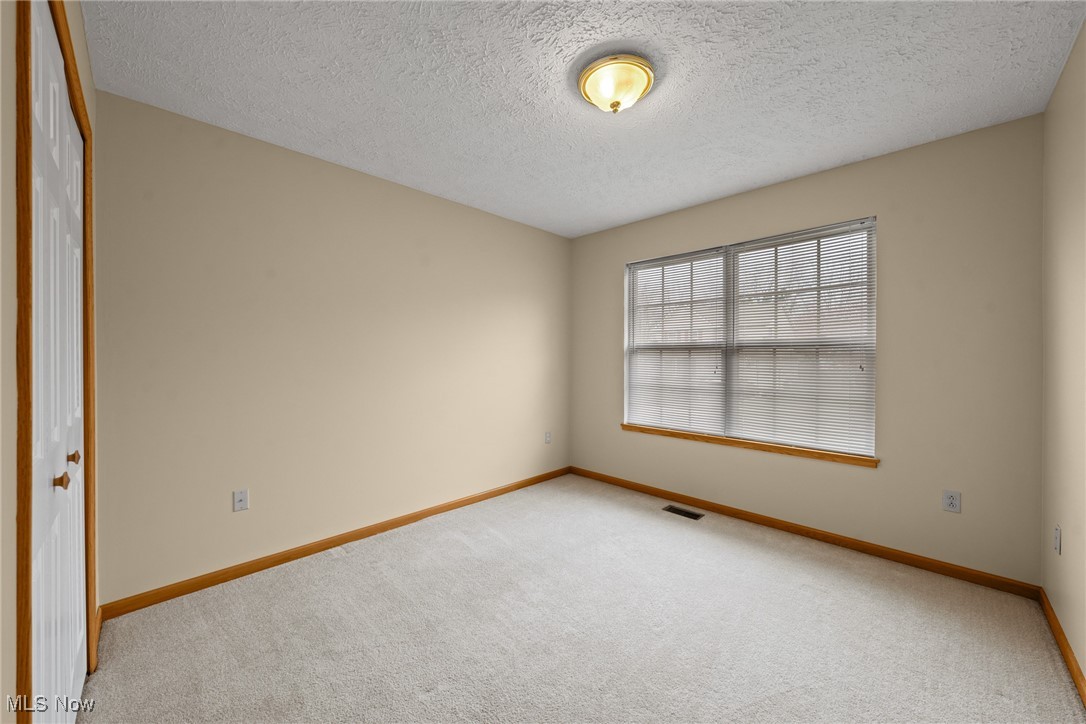 1250 Honodle Avenue, Akron, Ohio image 30