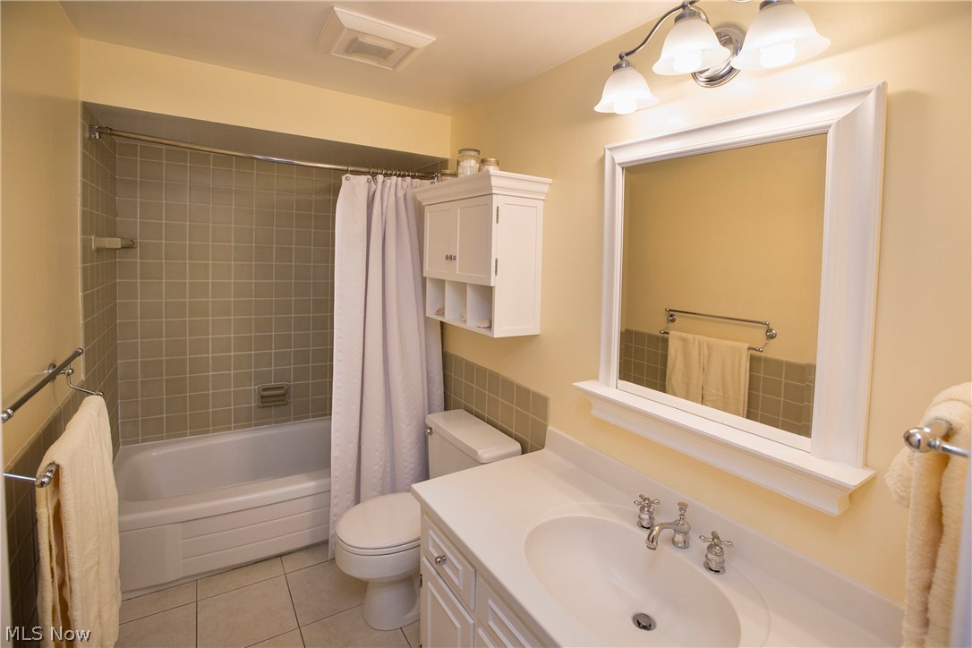 Osborn Manor - Residential