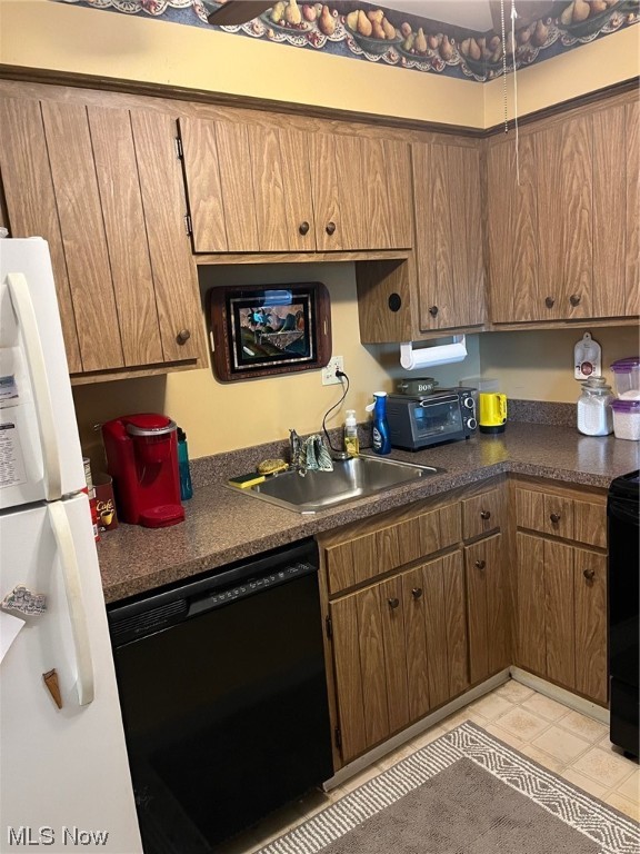 Heritage Circle Condo - Residential