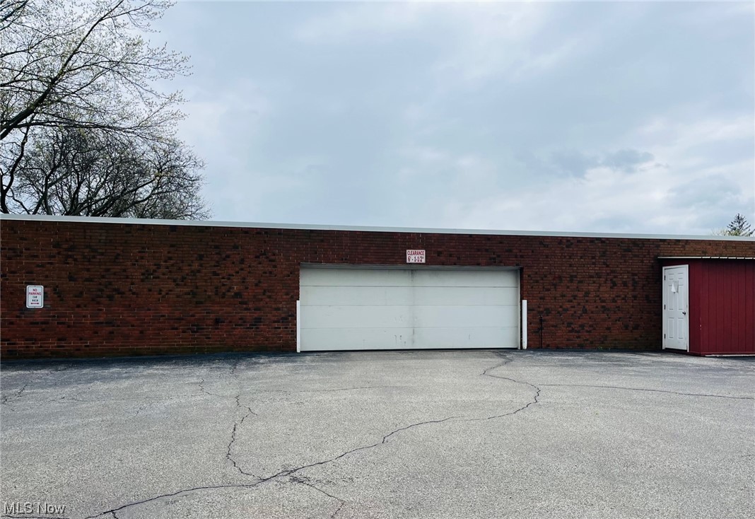 Heritage Circle Condo - Residential