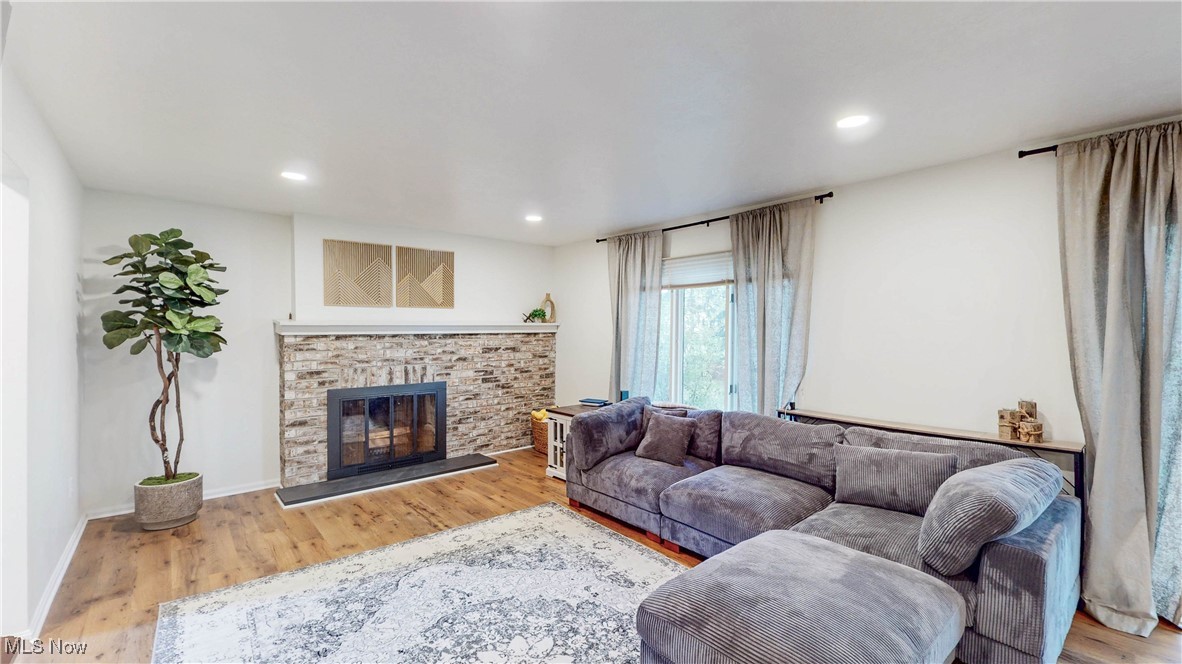 Cedar Pines Condo Bldg #4 Un 1 - Residential