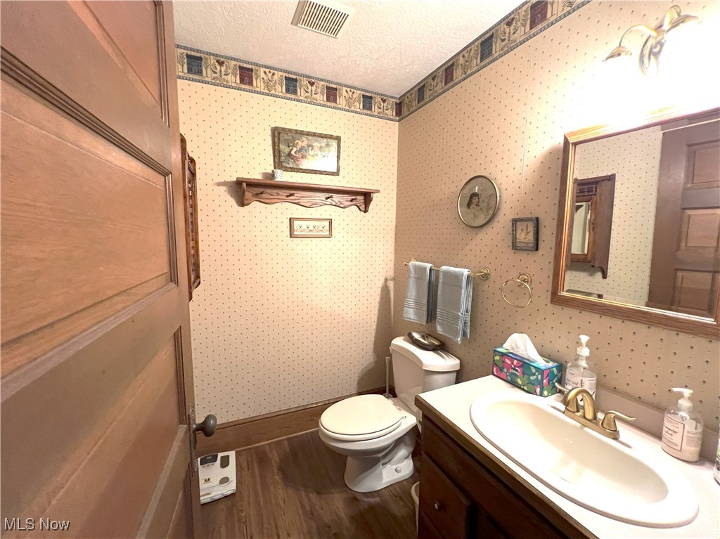 763 Jolson Avenue, Akron, Ohio image 12
