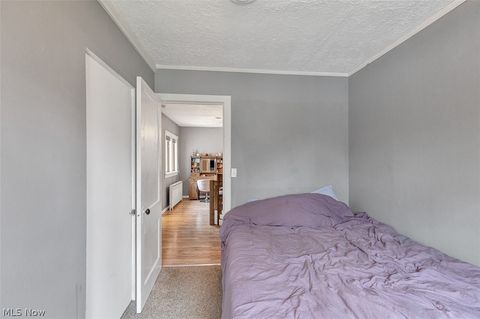 Tiny photo for 424 Woodstock Road, Eastlake, OH 44095 (MLS # 5180576)