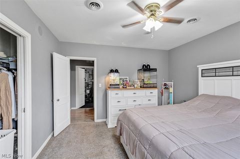 Tiny photo for 424 Woodstock Road, Eastlake, OH 44095 (MLS # 5180576)