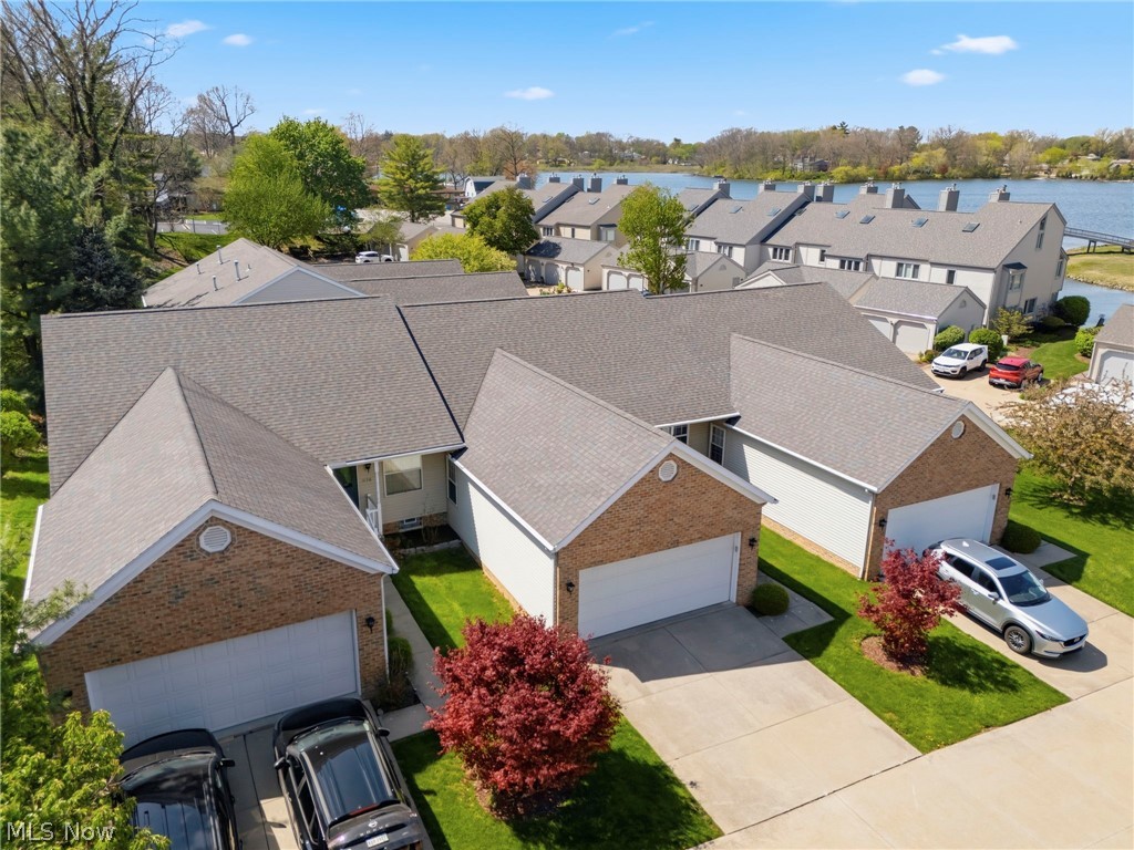 Mariners Island Condo - Residential
