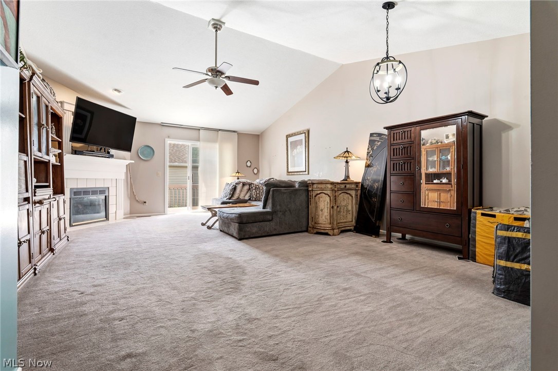 Mariners Island Condo - Residential