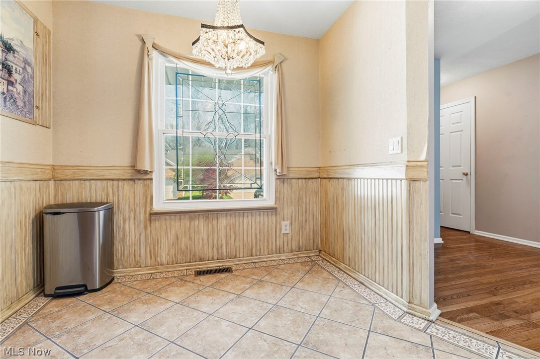 Mariners Island Condo - Residential