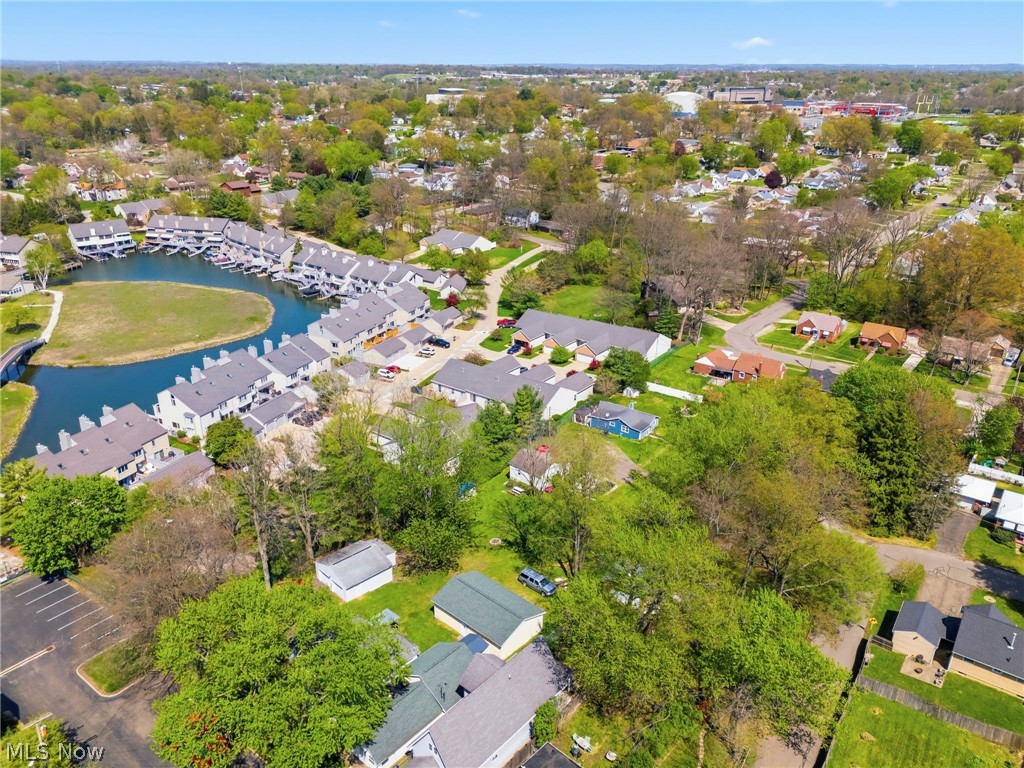 Mariners Island Condo - Residential