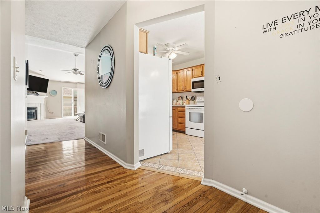 Photo of 3198 Mariners Island Drive NW, Canton, OH 44708 (MLS # 5202903)