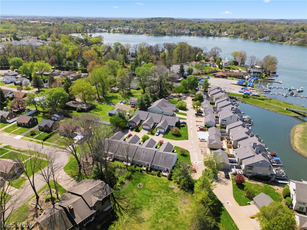 Mariners Island Condo - Residential