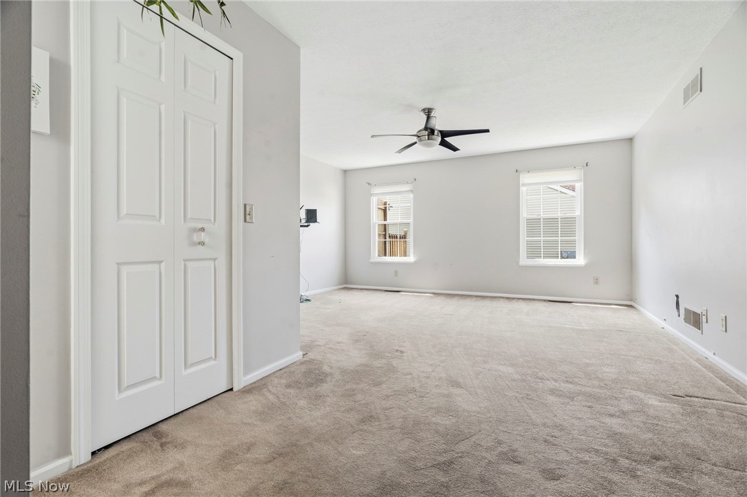 Mariners Island Condo - Residential