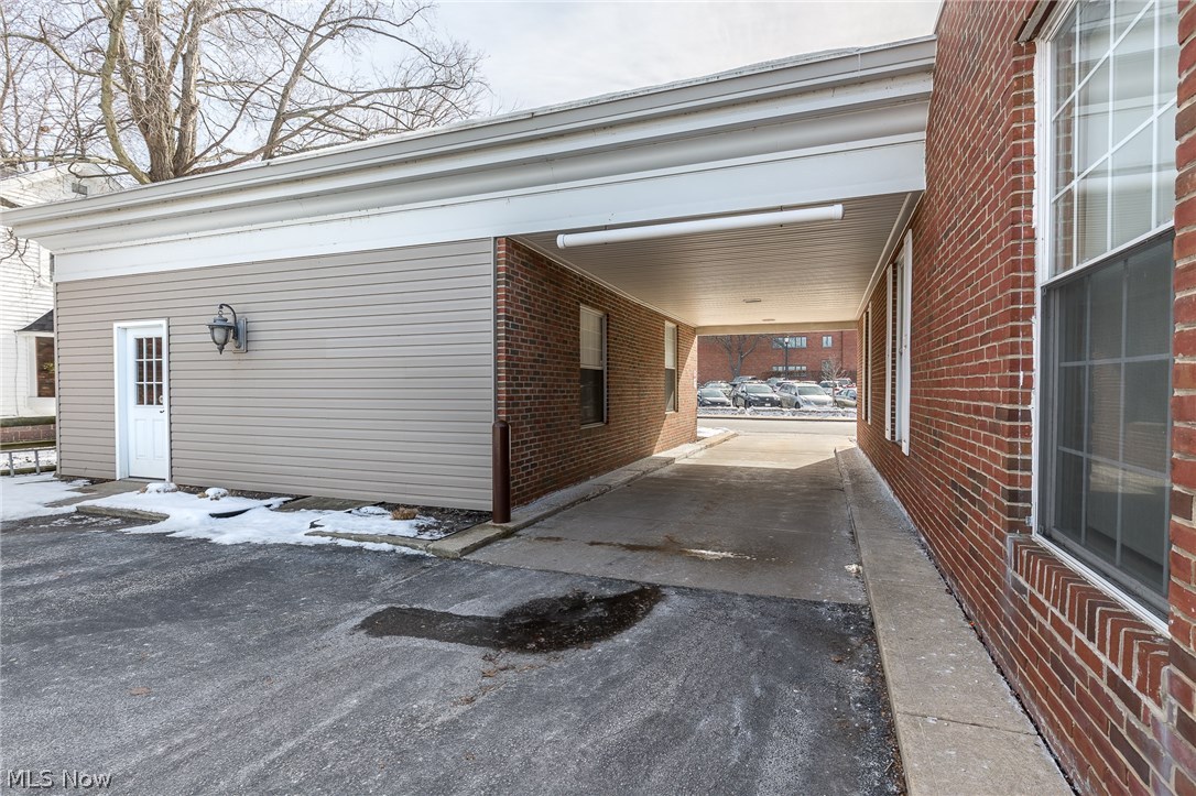 Merchants - Commercial Lease