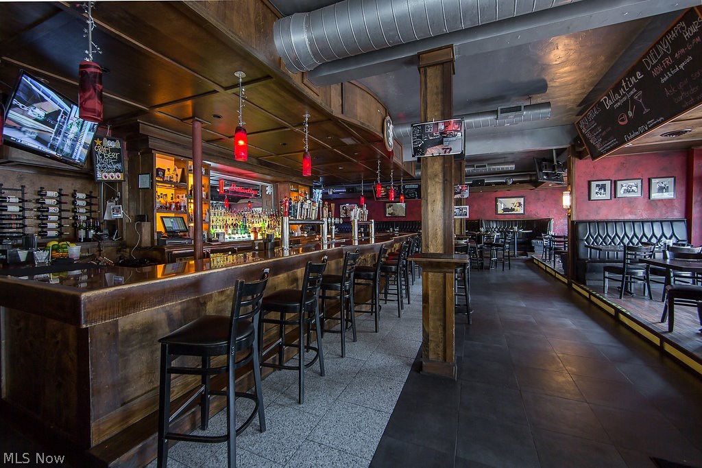 Merchants - Commercial Lease