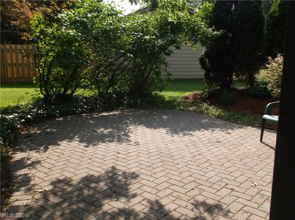 Longbrooke 01 - Residential