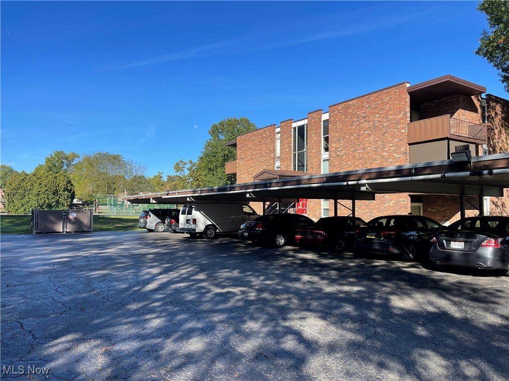 Terrace North Condo - Residential