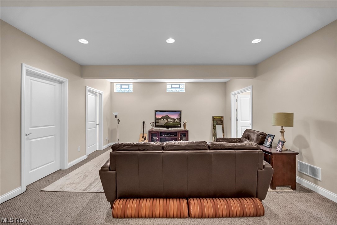 Wiltshire Golf Course Community - Residential