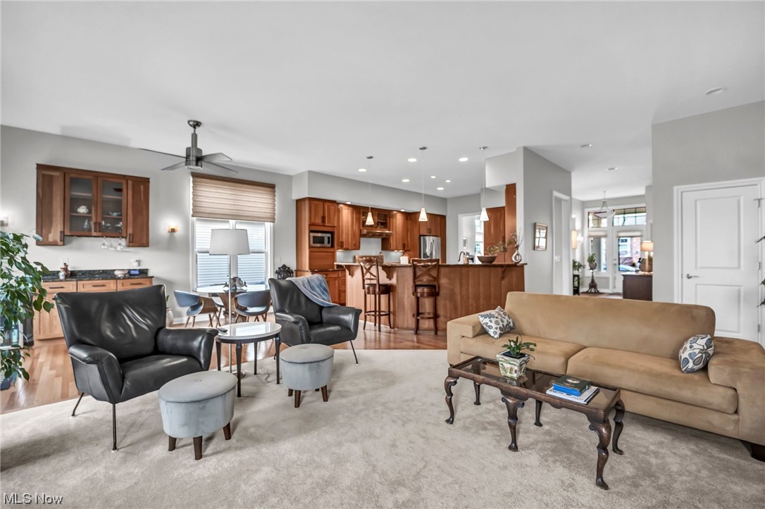 Wiltshire Golf Course Community - Residential