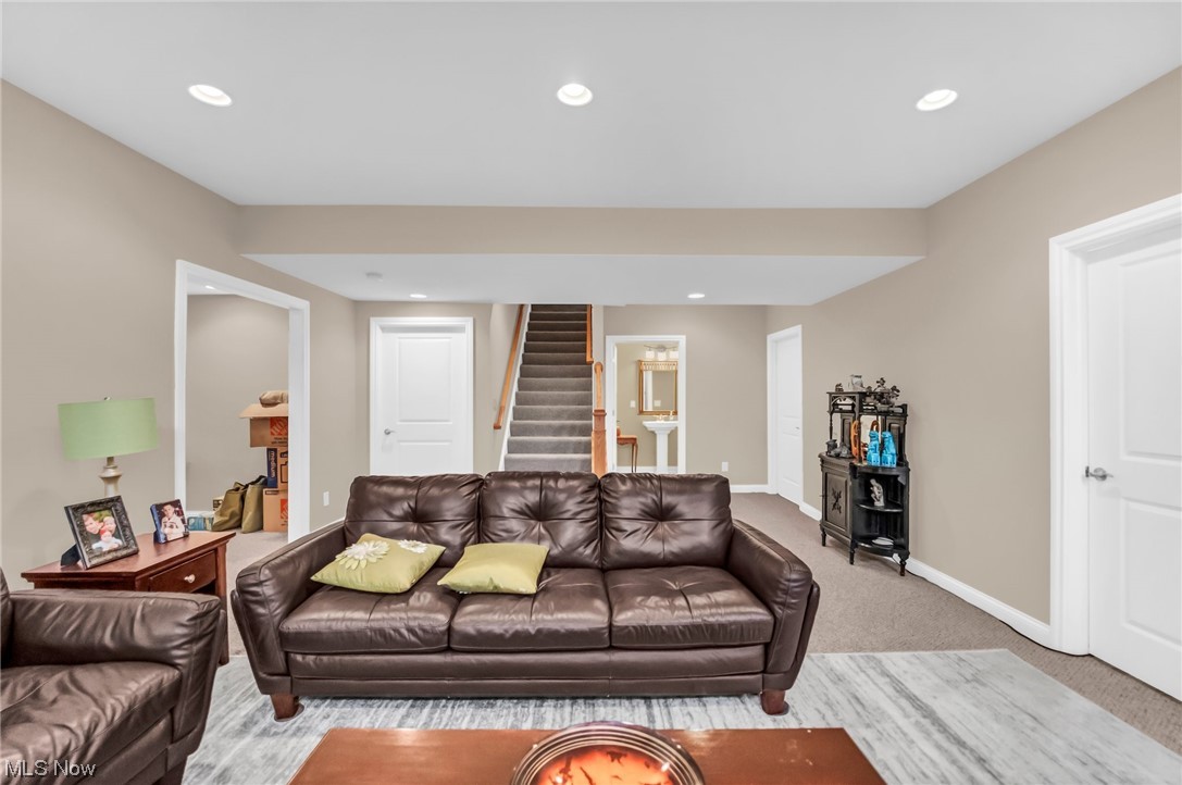 Wiltshire Golf Course Community - Residential