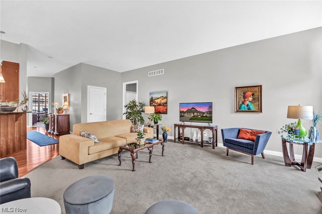 Wiltshire Golf Course Community - Residential