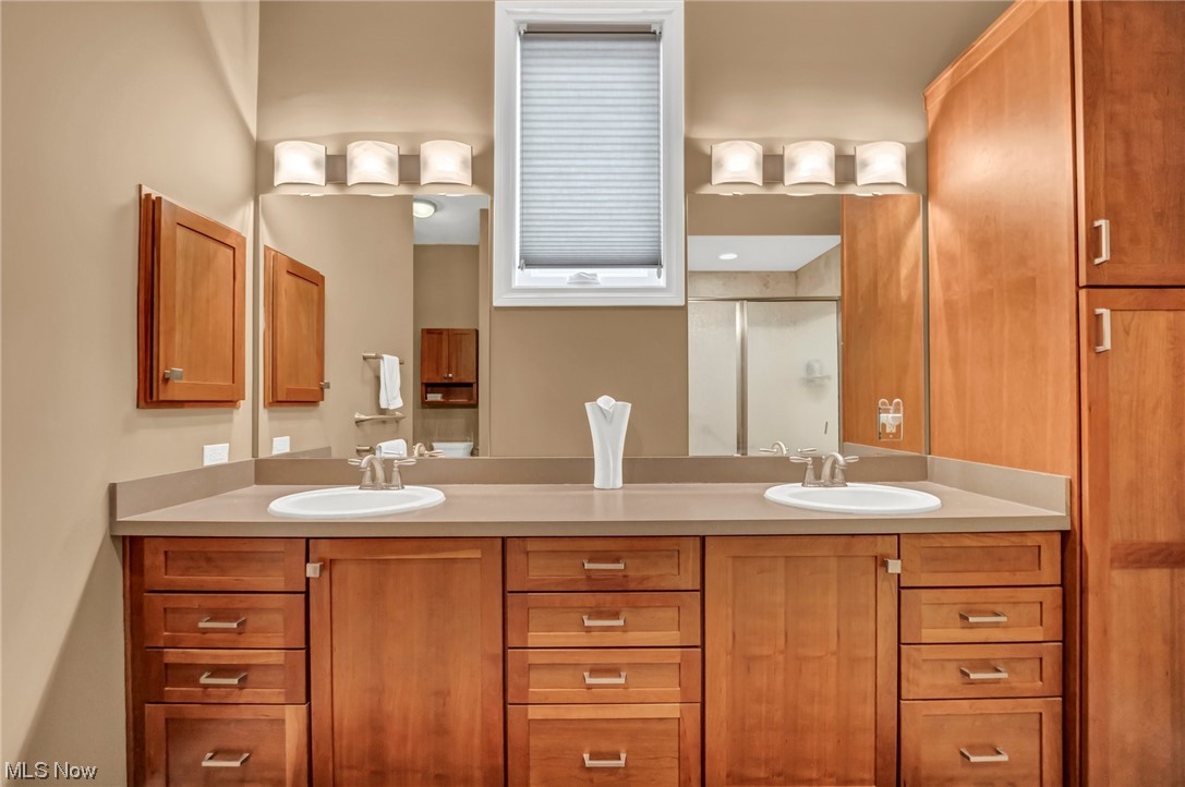 Wiltshire Golf Course Community - Residential