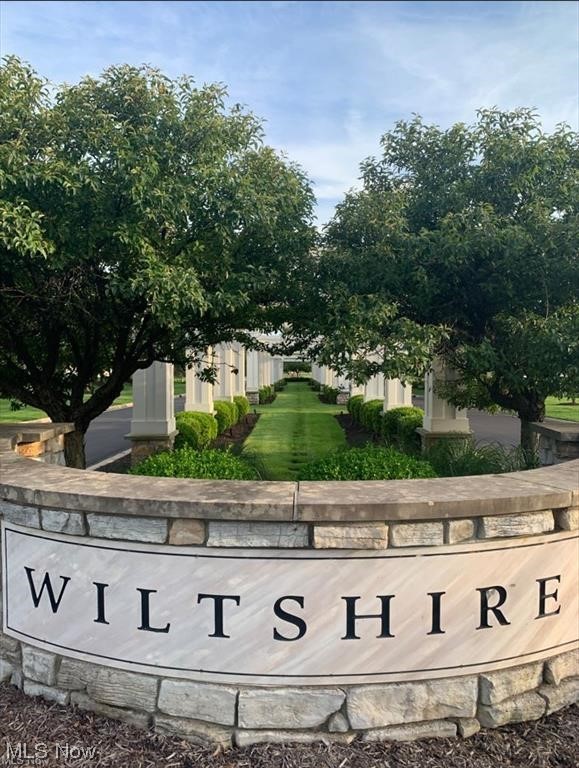 Wiltshire Golf Course Community - Residential