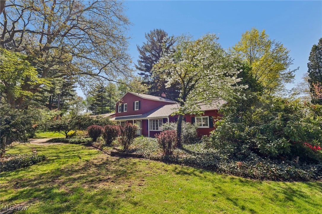 6008 Douglas Drive, Madison, Ohio image 3