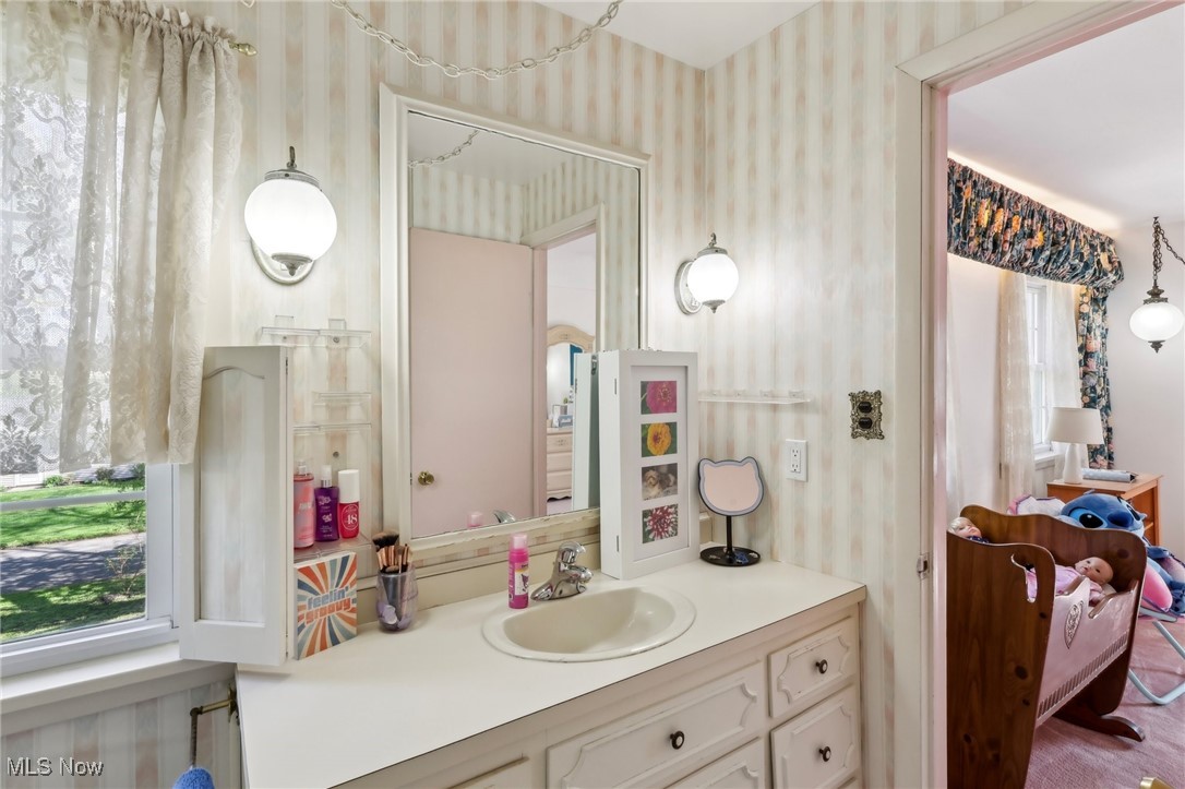 6008 Douglas Drive, Madison, Ohio image 33