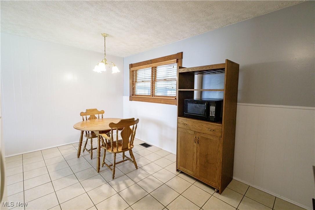 2440 40th Street, Canton, Ohio image 13
