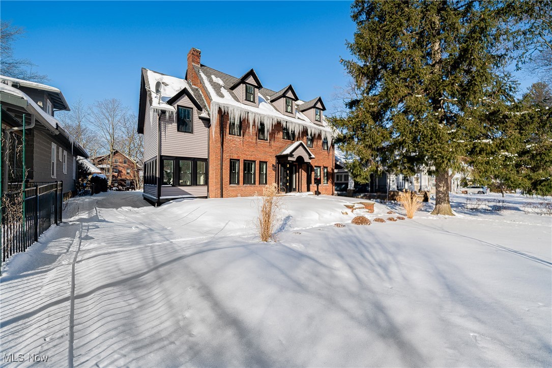 Heights Realty Cos Forest Hill - Residential