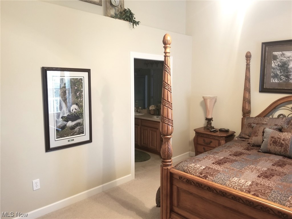 Villas/Waterford Xing Condo - Residential