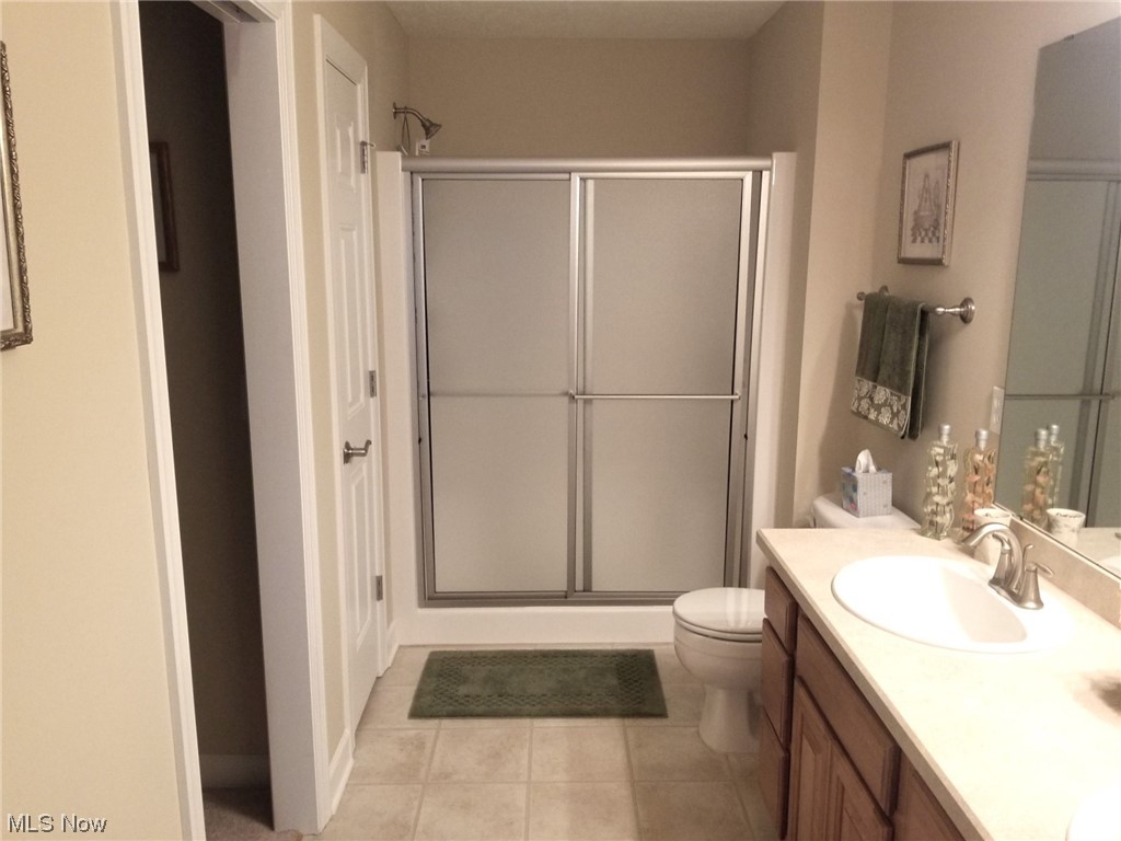 Villas/Waterford Xing Condo - Residential