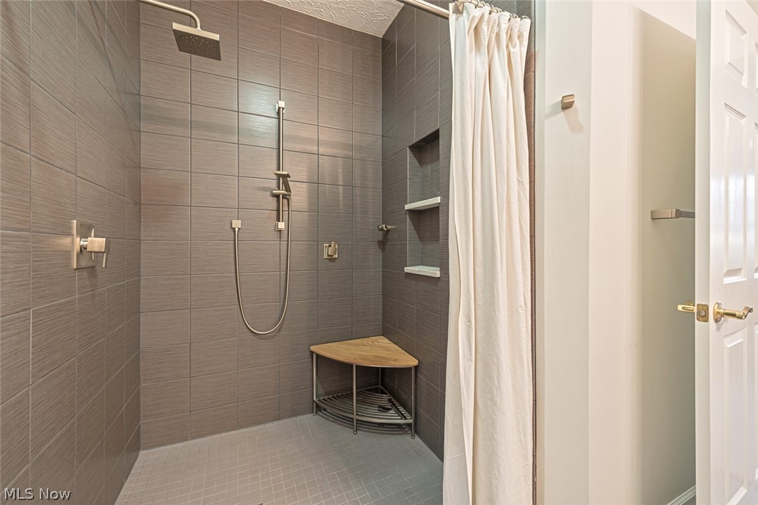 Avenbury Lakes Ph 03 - Residential