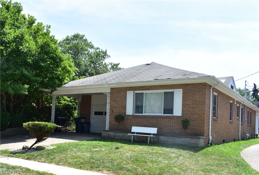 Erie Blvd - Residential