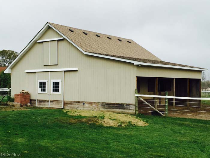 Township/Canfield 04 Div - Land