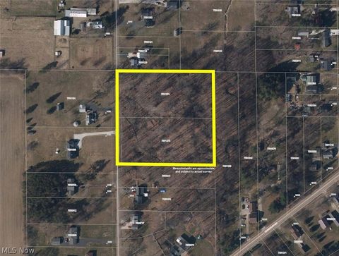 Tiny photo for Schubert Avenue NE, Alliance, OH 44601 (MLS # 5202888)