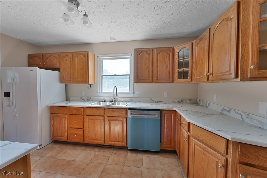 Whispering Stream Estate - Residential