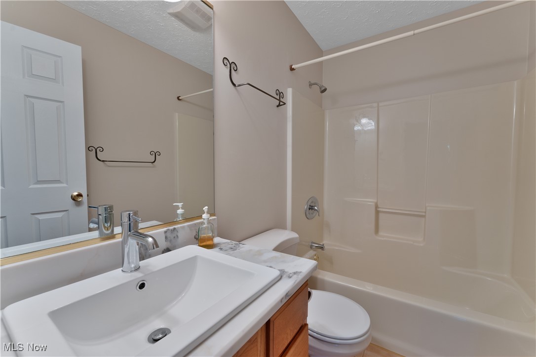 Whispering Stream Estate - Residential