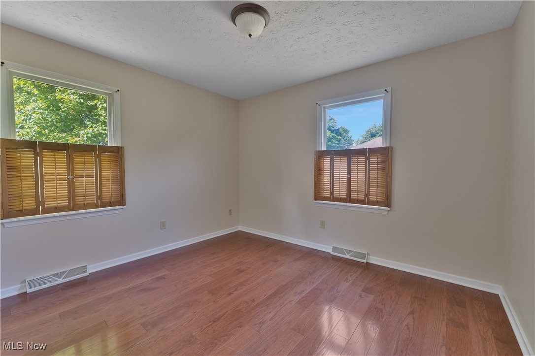 Whispering Stream Estate - Residential