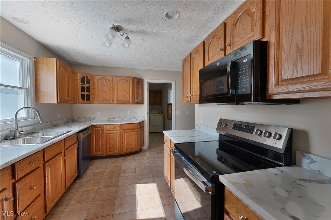 Whispering Stream Estate - Residential